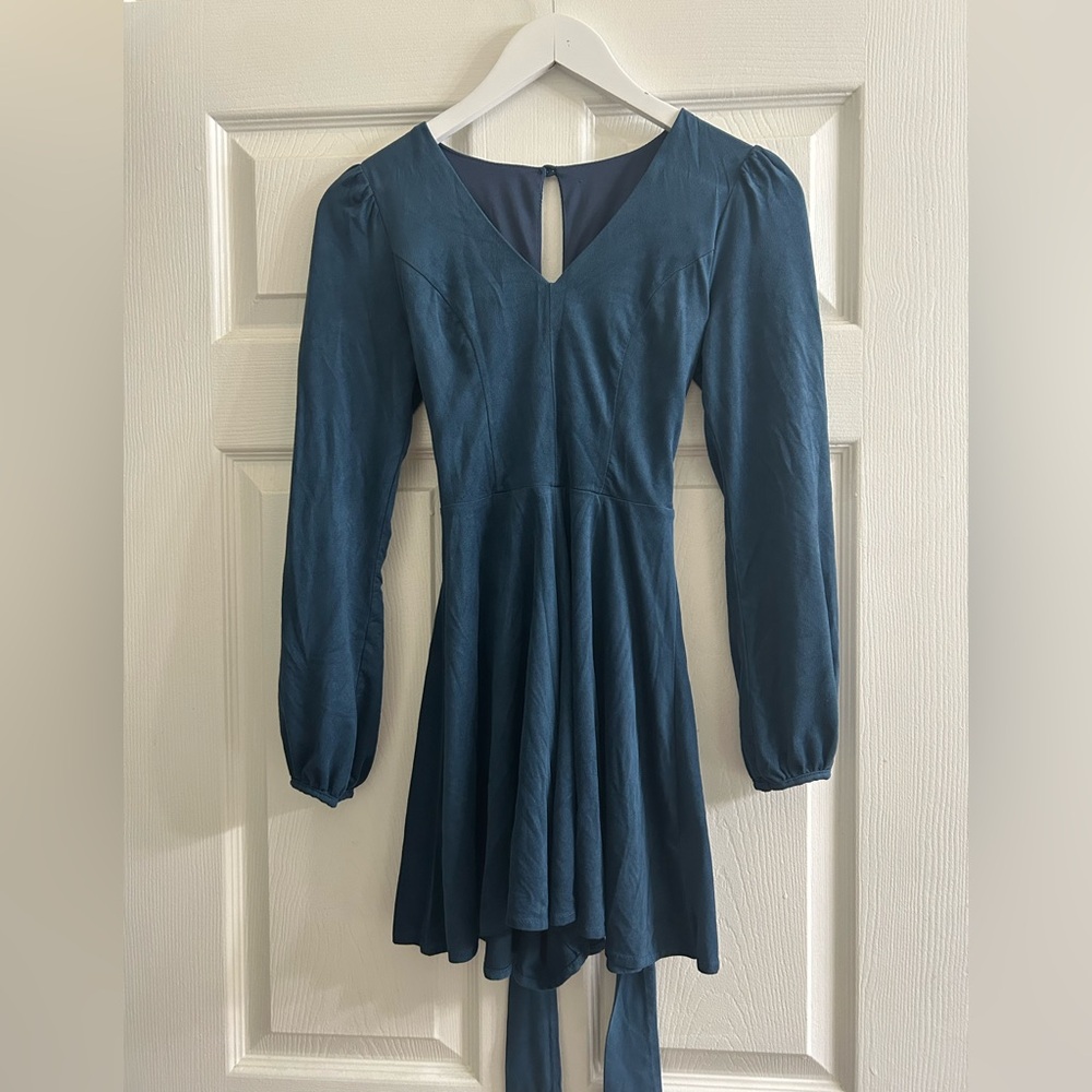 Elegant Blue Long-Sleeve Jumpsuit